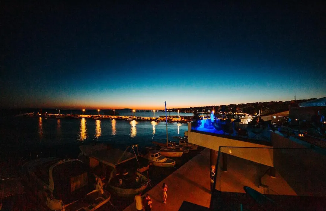 The Loza - Seaside Festival Hotel-1